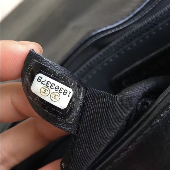 Large Chanel le Boy Flap Bag - Picture 7 of 8